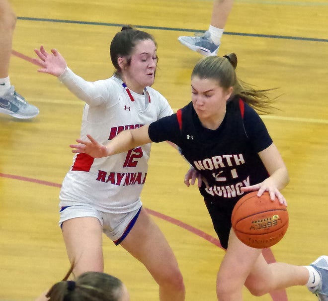 Raider #21 Meave Powers (R) looks to drive past B-R's Brenna Woodbury on her way to the basket in the 2nd half of the game on Monday, Jan. 8, 2024.